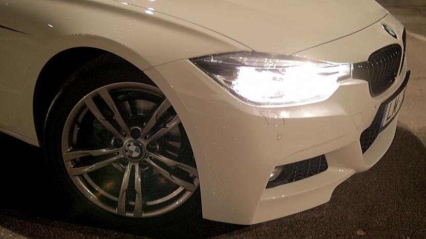 Alpine White BMW F30 Mperformance