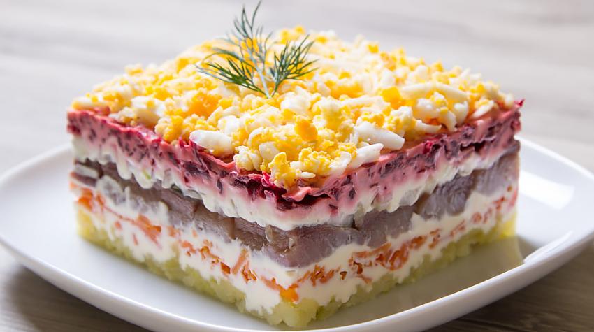 Izpildi testu un uzzini, kura siļķes kažokā sastāvdaļa tu esi!