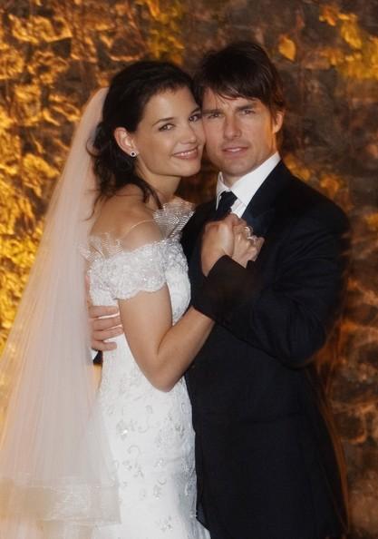 Tom Cruise amp Katie Holmes ... Autors: 2hot pelnošākie zvaigžņu pāri