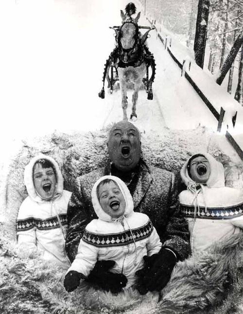 Alfred Hitchcock and his kids Autors: dzeimsons Slavenību Gigapaka