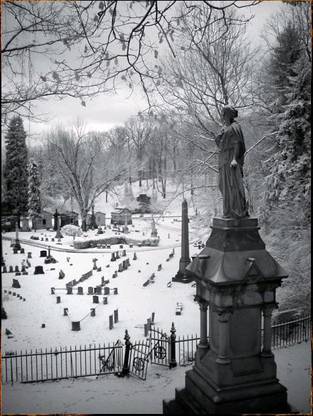  Autors: LittleWolf Mount Rose Cemetery (Kalna Rozes kapliča)