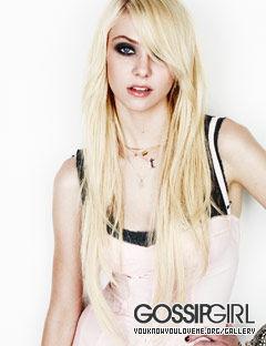  Autors: Honeybear Taylor Momsen.