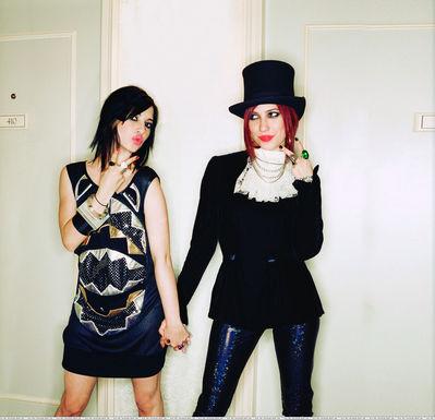  Autors: Honeybear The Veronicas.