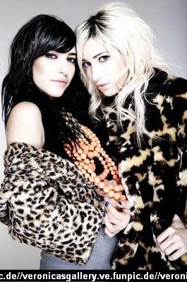  Autors: Honeybear The Veronicas.