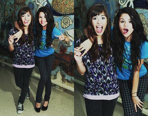 with Demi Lovato Autors: BeautifulChaos Selena Gomeza