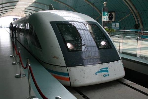 Transrapid tuvplāns Autors: Spocenite Top 5 ātrākie vilcieni pasaulē