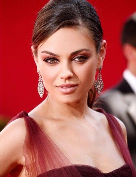 32 Mila Kunis Autors: muffinie 2010. gada 99 skaistākās sievietes