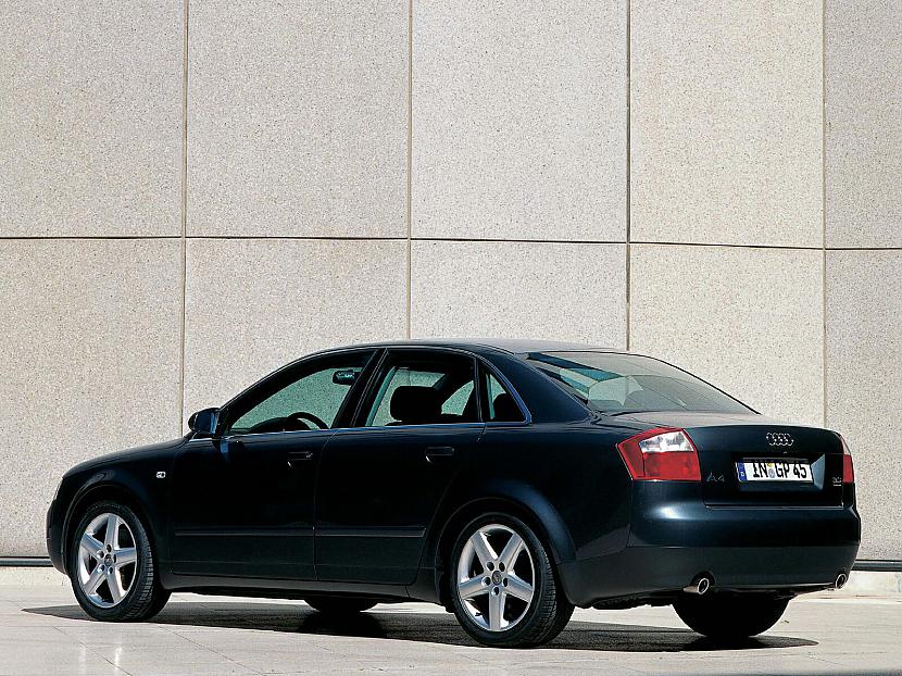  Autors: Eso Audi a4 (B6)