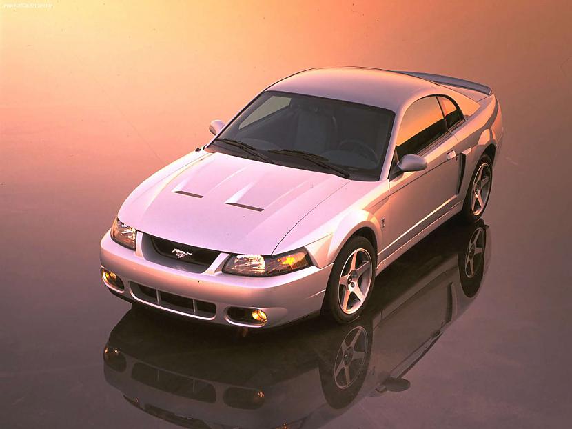  Autors: kaapis2 Ford Mustang