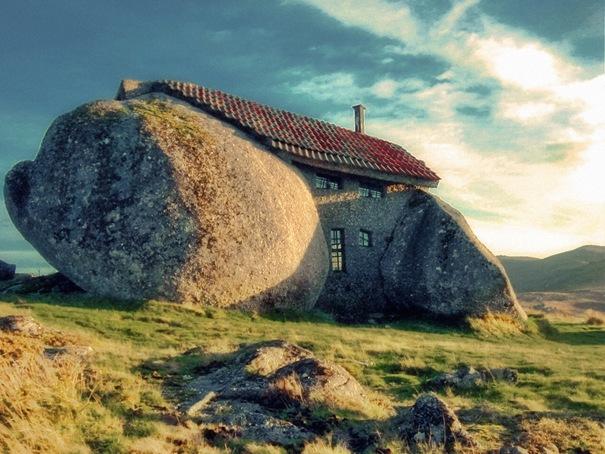 Stone House Autors: eshan Jocīgas mājas