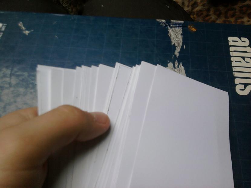 Sāku sagriežot papīru 10x6 cm... Autors: Vi4aks Origami gulbis.