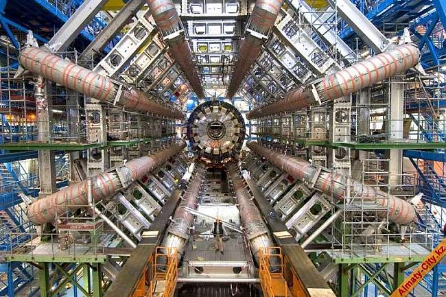 CERN Autors: Susliks28 Teorija