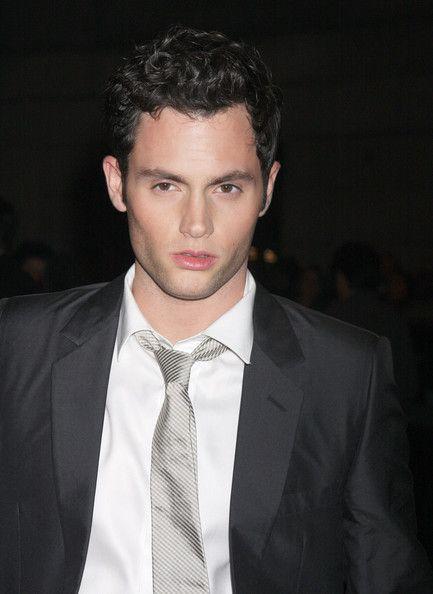  Autors: DarkParadise Penn Badgley