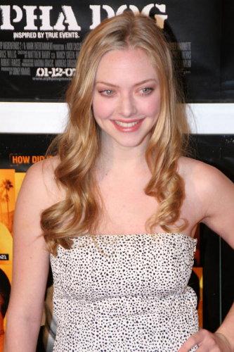  Autors: SamanthaJones Amanda Seyfried izsakaas