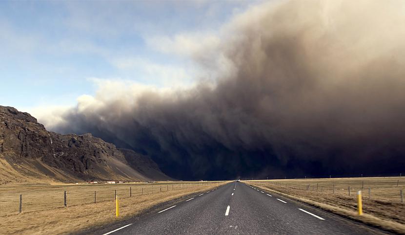 View seen from a road leading... Autors: ixtys Islandes Eyjafjallajokull volcano