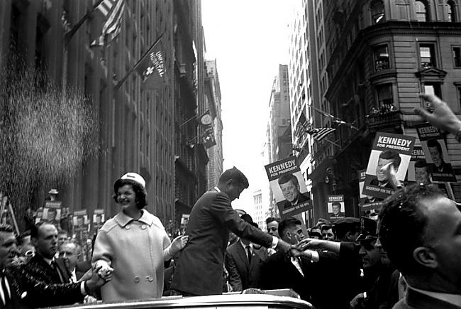 1960gads Džons Kennedijs tika... Autors: Durbes Galerts Fotogrāfijas, kuras iegājušas vēsturē.
