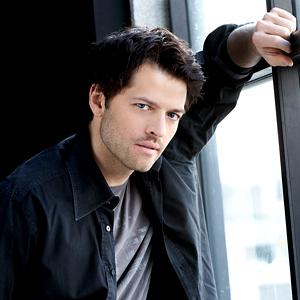  Autors: Gufija misha collins