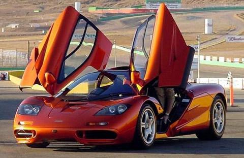 3 McLaren F1  970000 1994... Autors: linkin12 Pasaules dārgākās mašīnas.