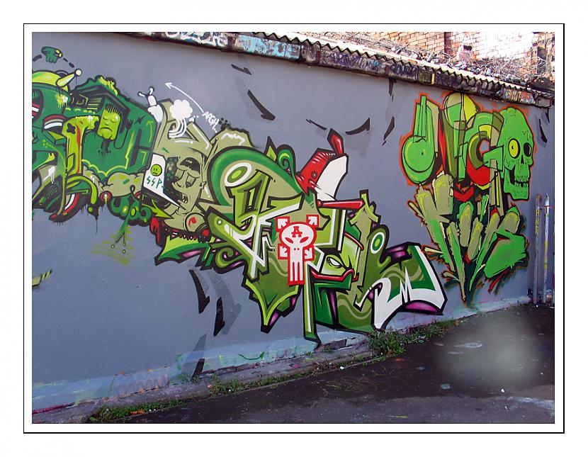  Autors: peechart Graffiti māksla