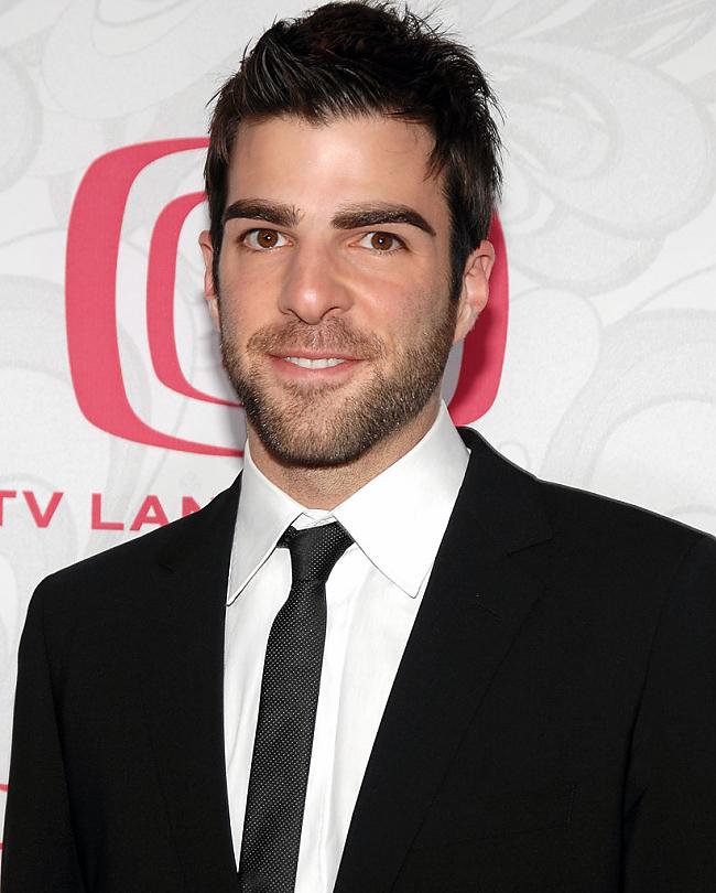  Autors: Fosilija Zachary Quinto (Sylar)