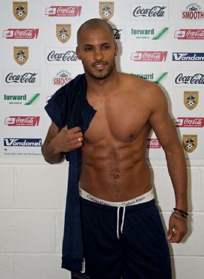 49 Ricky Whittle Autors: little seksīgāko vīriešu top 50