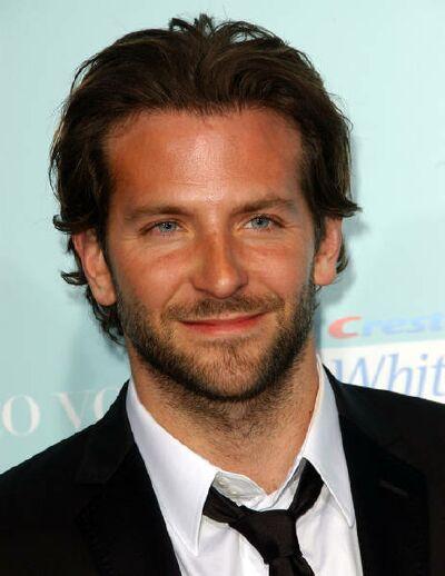  13 Bradley Cooper Autors: little seksīgāko vīriešu top 50