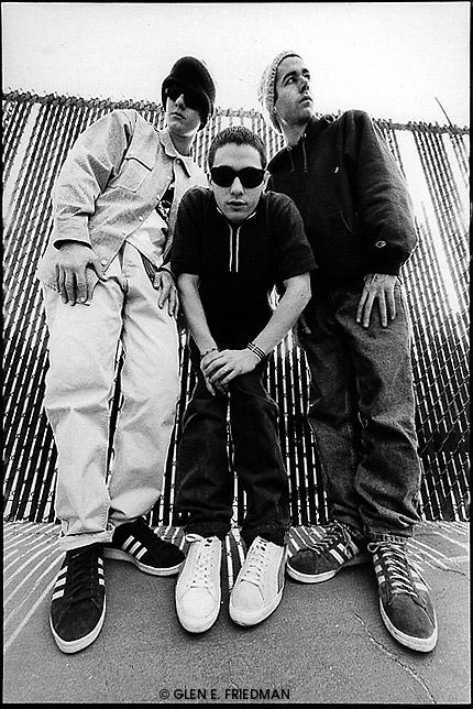 The Beastie Boys 1987 Gadā... Autors: spoof Aizliegtākie pasaules mūziķi 2. daļa