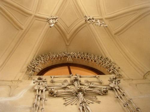  Autors: Rizais Sedlec Ossuary