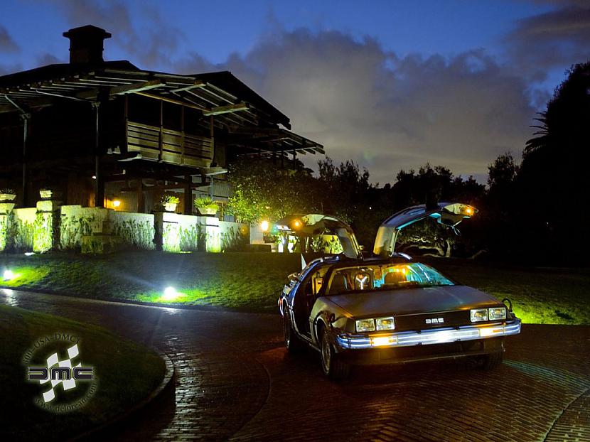  Autors: Fancy Delorean DMC-12