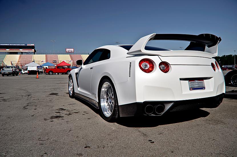  Autors: Krishin Nissan GT-R P900 by Switzer Performance