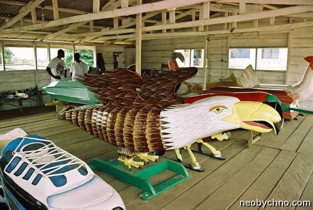 Sapņu zārks  Ganā cilvēki... Autors: slida 10 dīvainas bēru ceremonijas