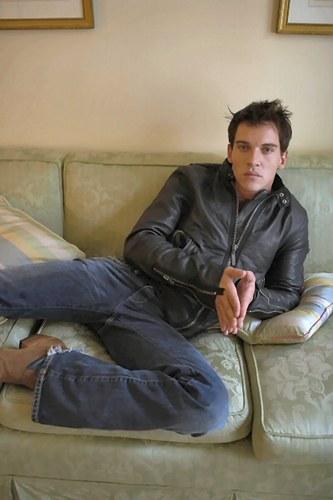  Autors: linda777 Jonathan Rhys Meyers