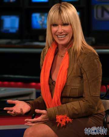 Suzanne Somers as Carol Autors: whateverusay Step by Step.Tādi viņi bija,Tādi viņi ir.