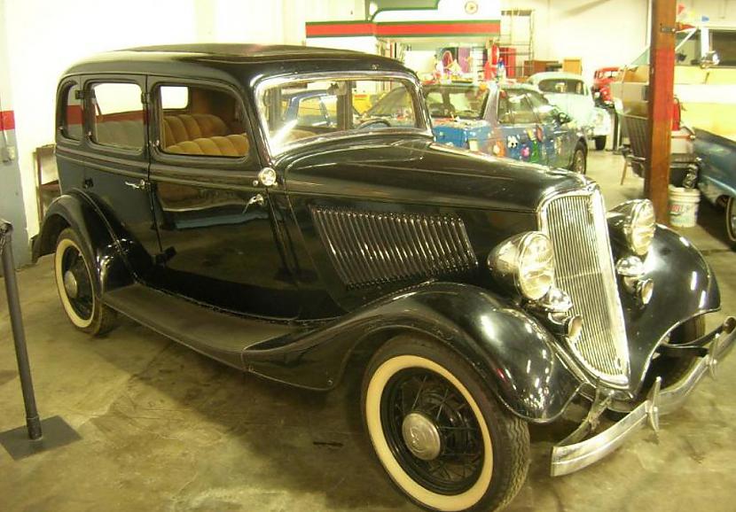 1933 gada Ford V840 Autors: spoof No kā kopēti slaveni padomju auto