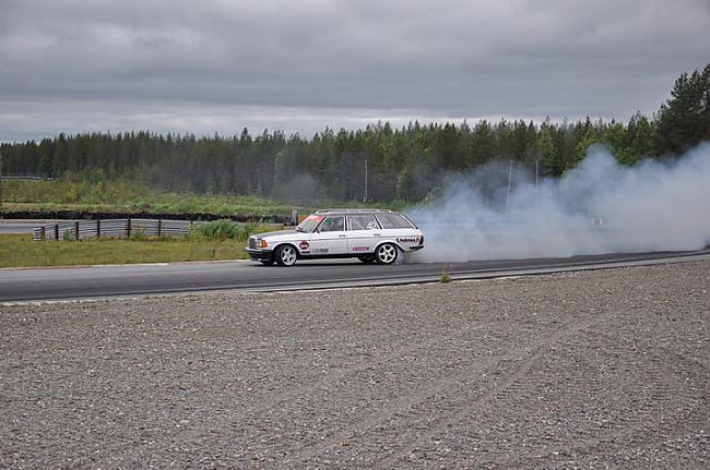  Autors: awoken Black smoke racing Mercedes