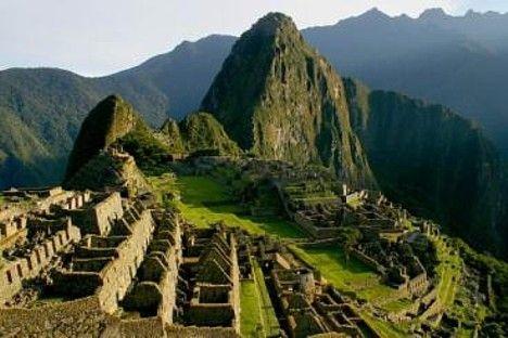 1 Peru Maču Pikču uzcēla Inki... Autors: Kāmicc Apkārt pasaulei [1]