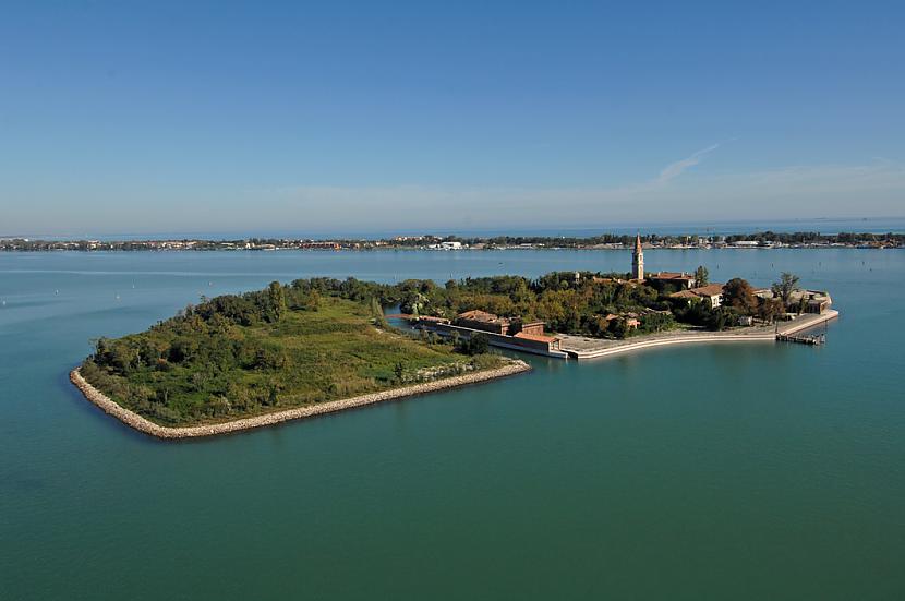 Poveglias sala Poveglia ir... Autors: matroshka Ghost Adventures-Poveglia Island