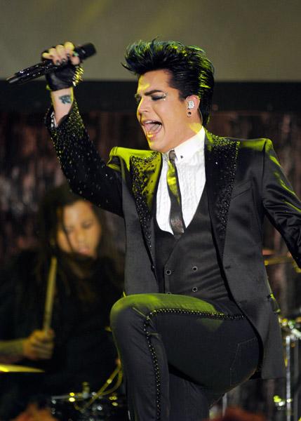  Autors: beciitis Adam Lambert. The best... :)