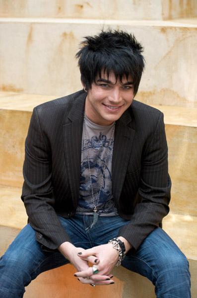  Autors: beciitis Adam Lambert. The best... :)