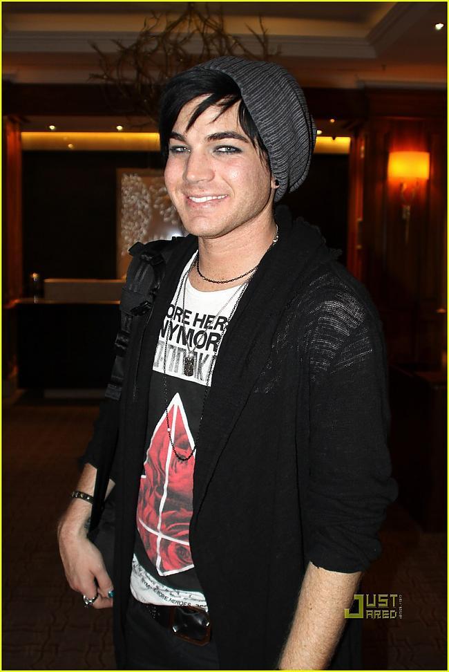  Autors: beciitis Adam Lambert. The best... :)