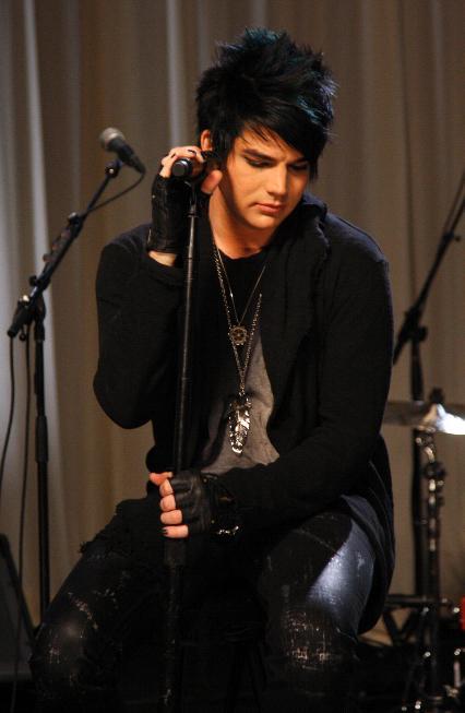  Autors: beciitis Adam Lambert. The best... :)