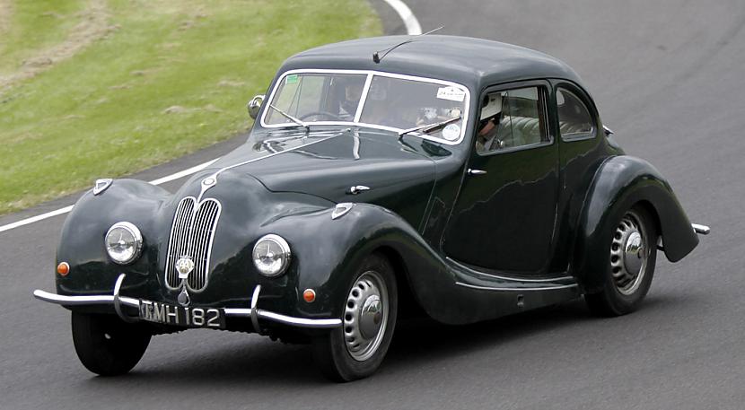 Bristol 400 Autors: robchiks Morgan EvaGT concept (2012)