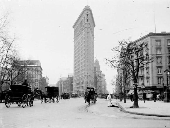 Flatiron 1903 Burnham Autors: Strikis New York