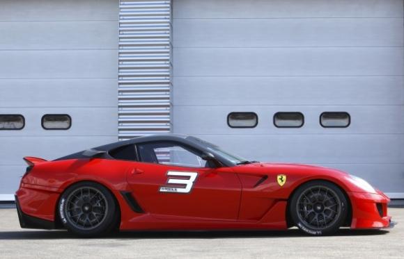  Autors: Fry Ferrari 599XX