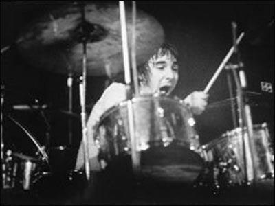 3 vieta Keith Moon Spēlējis... Autors: BomzisLenijs Top 5 labākie roka bundzinieki