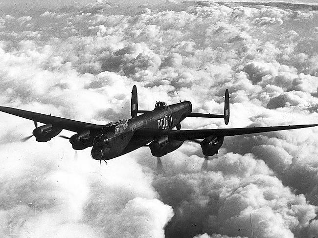 5 vieta Avro Lancaster Britu... Autors: spoT TOP 10 Otrā pasaules kara bumbvedēji