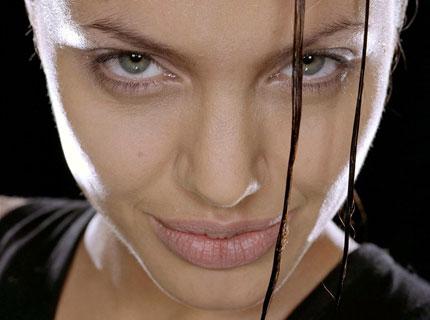  Autors: Fosilija Angelina Jolie Voight