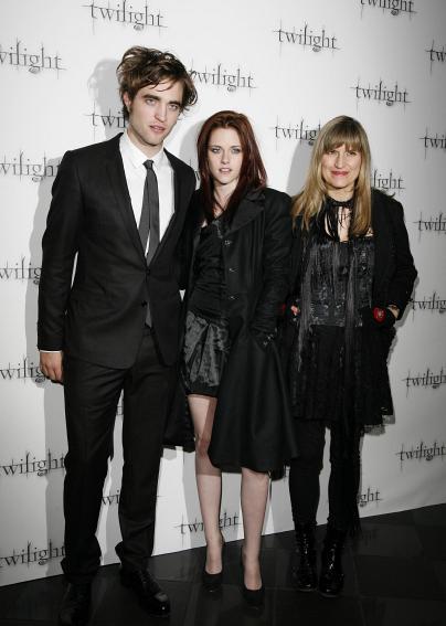  Autors: Fosilija Kristen Jaymes Stewart