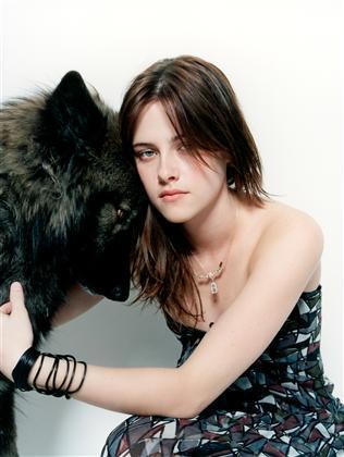  Autors: Fosilija Kristen Jaymes Stewart