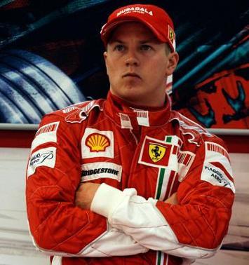 24 Kimi Raikonens F1  45... Autors: Fosilija TOP 10 pasaule pelnošakie sportisti